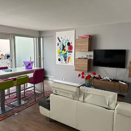 Katikias Apartment *